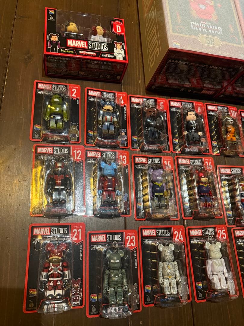 マーベル　BE@RBRICK スパイダーマン&アイアンマン 400%