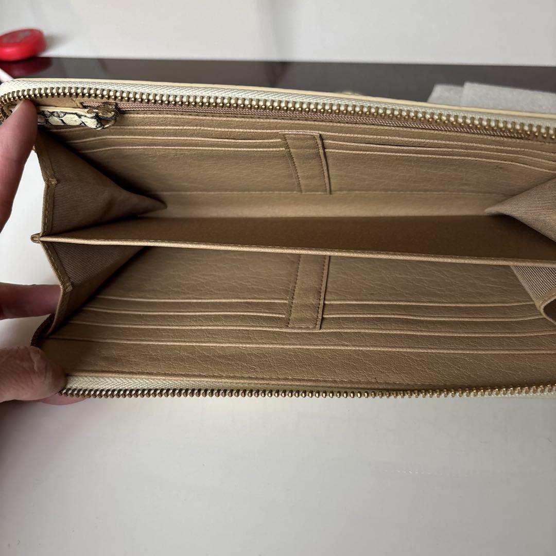 ニャンさん専用　クロコダイル　革　ハンドバッグ　[未使用品　超美品]