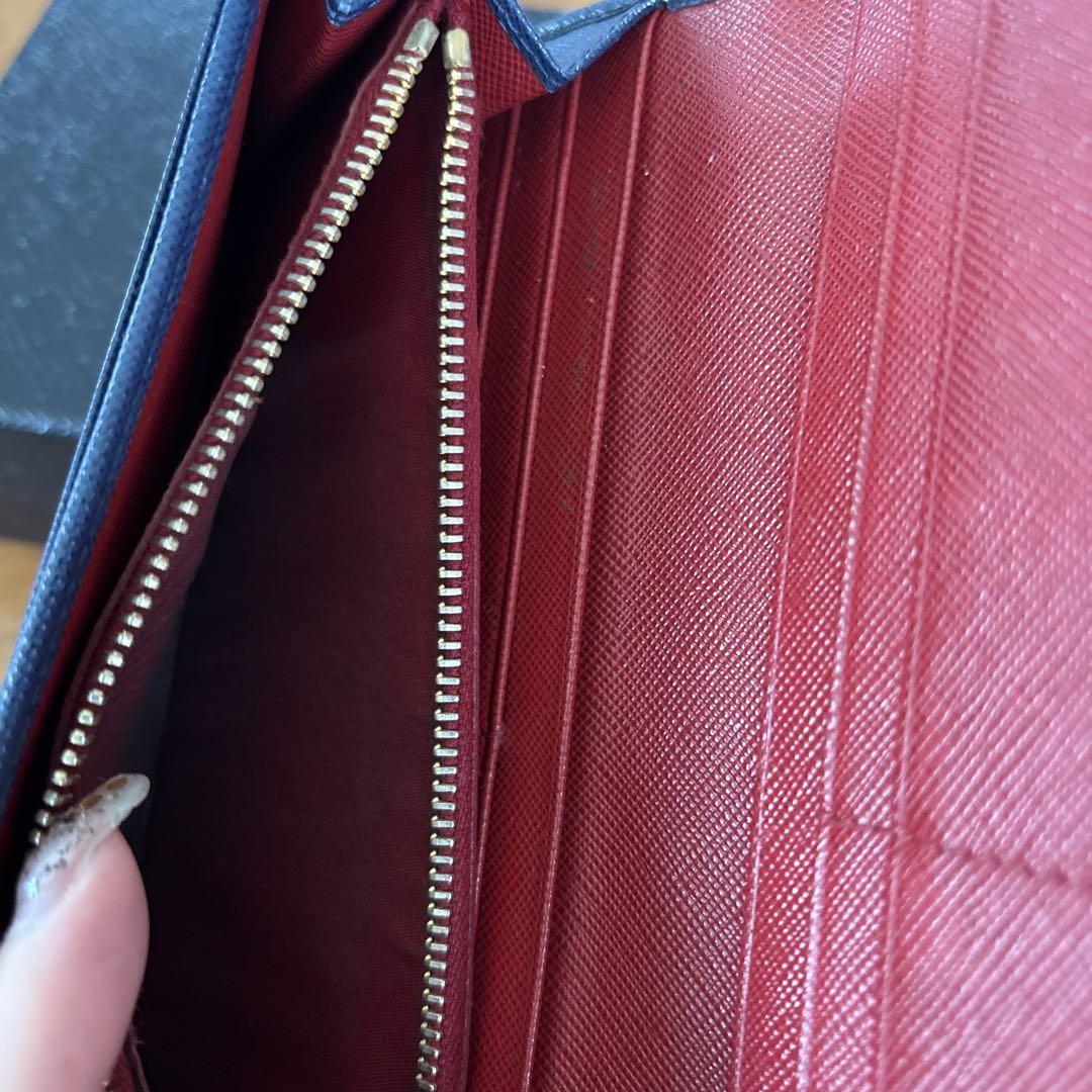 PRADA サフィアーノレザー　長財布