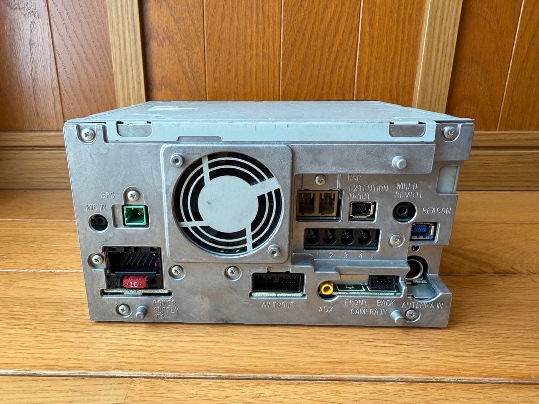 【美品】Pioneer carrozzeria カーナビ AVICーZH77