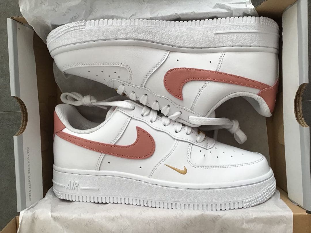 Air Force 1 ‘07 ESS ラストピンク　24cm