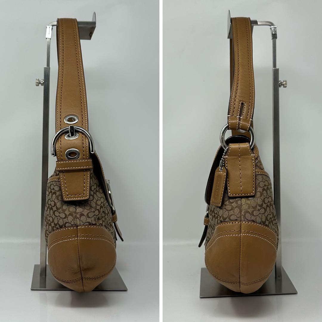 COACH ブラウン ショルダーバッグ ミニシグネ柄 C2