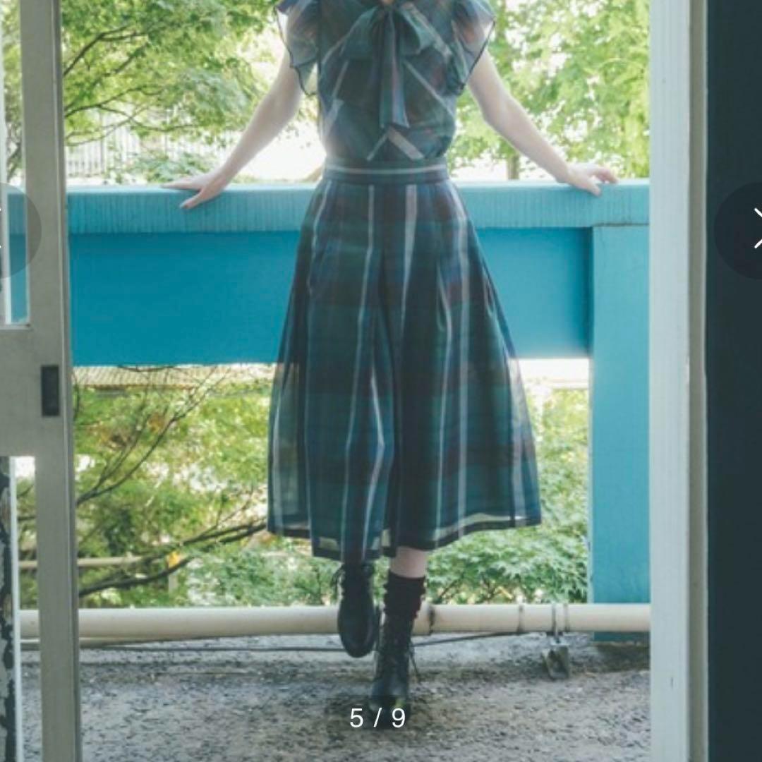 To b. by agnes b. シアーチェックスカート 38サイズ