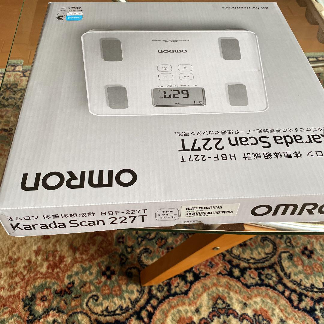 好評大特価 OMRON 体重体組成計 カラダスキャンHBF-227T-SW iOGVs-m97169480414 安いお得