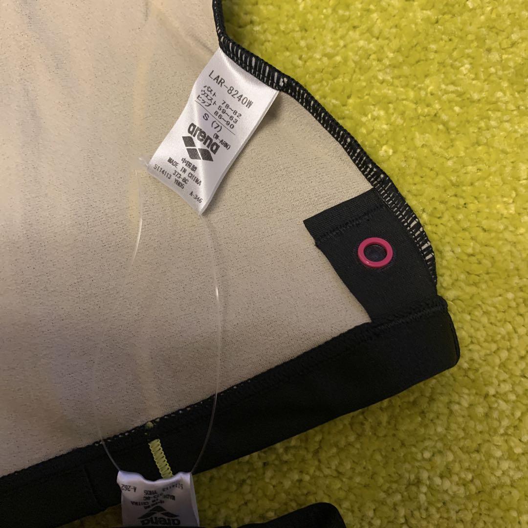 arena レディース 水着 タンクトップとショートパンツセット