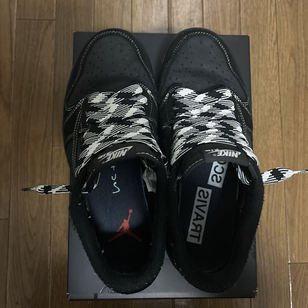 エアジョーダン1low ×Travis Scott black phantom