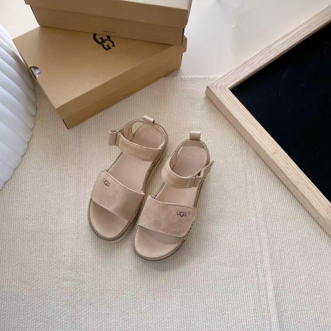 UGG スポーツサンダル k01