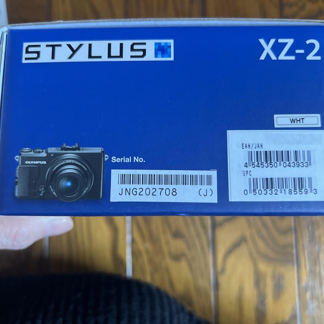 OLYMPUS オリンパス XZ XZ-2 WHITE