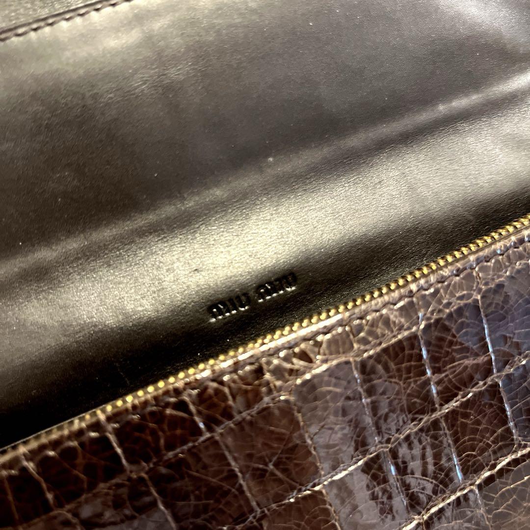 miumiu ミュウミュウ 長財布