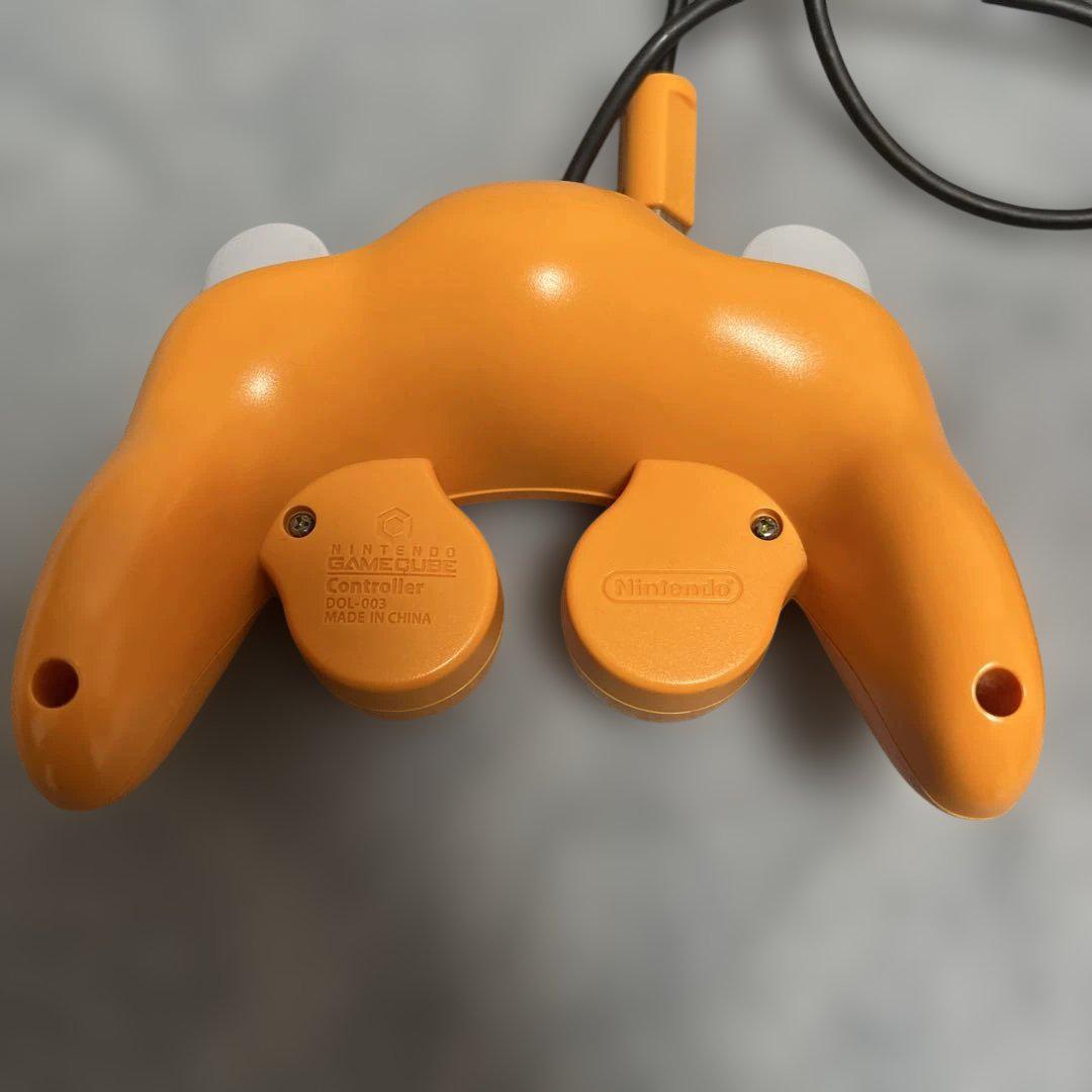 ニンテンドーゲームキューブ - 【動作確認済】ゲームキューブコントローラー　後期型　オレンジ　2個セット ニンテンドーゲームキューブ コントローラ オレンジ【買取価格