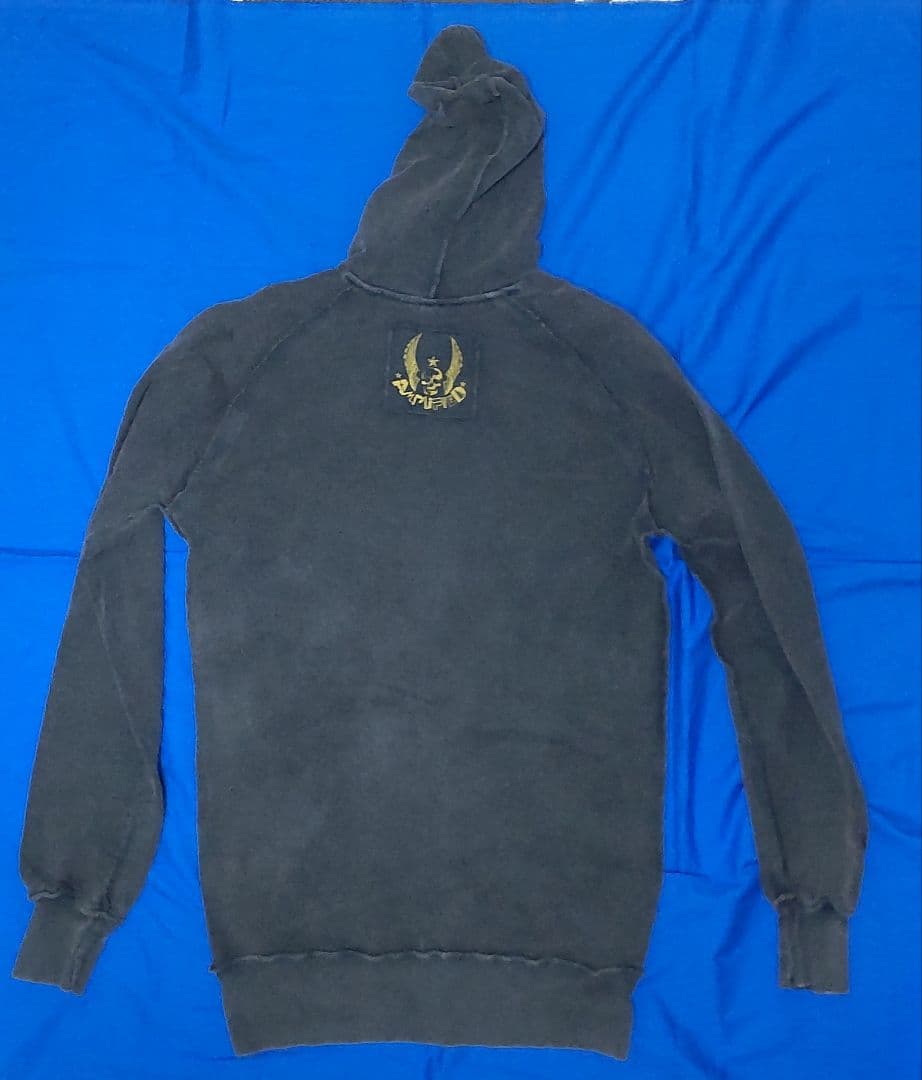 AMPLIFIED パーカー【試着のみ】 半額 セール アンダーアーマー パーカー フーディー メンズ