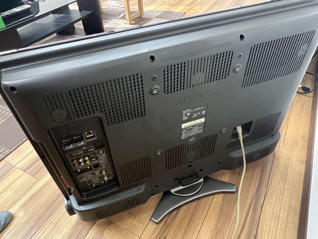 SHARP AQUOS 32インチ　液晶テレビ　LC-32SC1