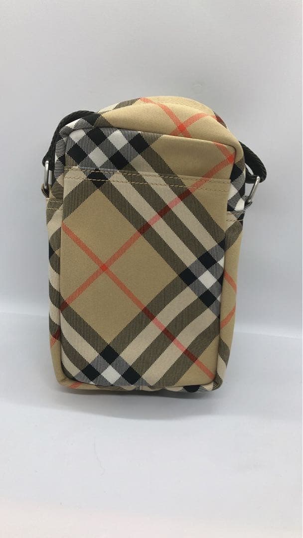 現行品 Burberry フォンバッグ ショルダーバッグ 現行品 Burberry フォンバッグ ショルダーバッグ