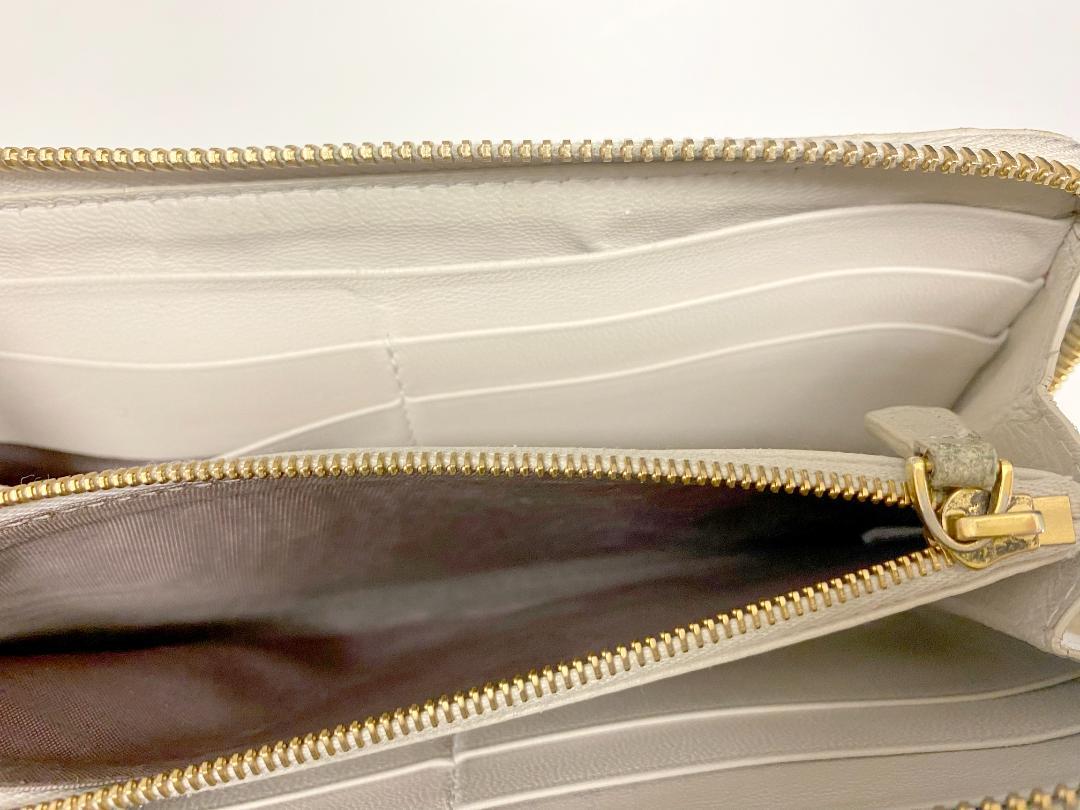 BOTTEGA VENETA (ボッテガベネタ)ラウンドファスナー長財布 限定色