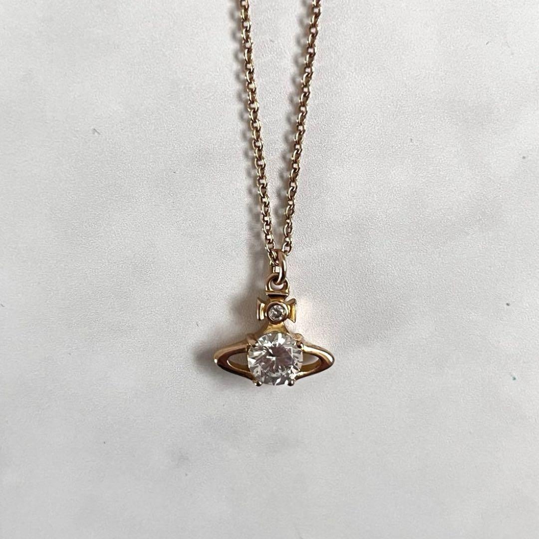 ほぼ未使用　Vivienne Westwood REINAオーブロゴネックレス