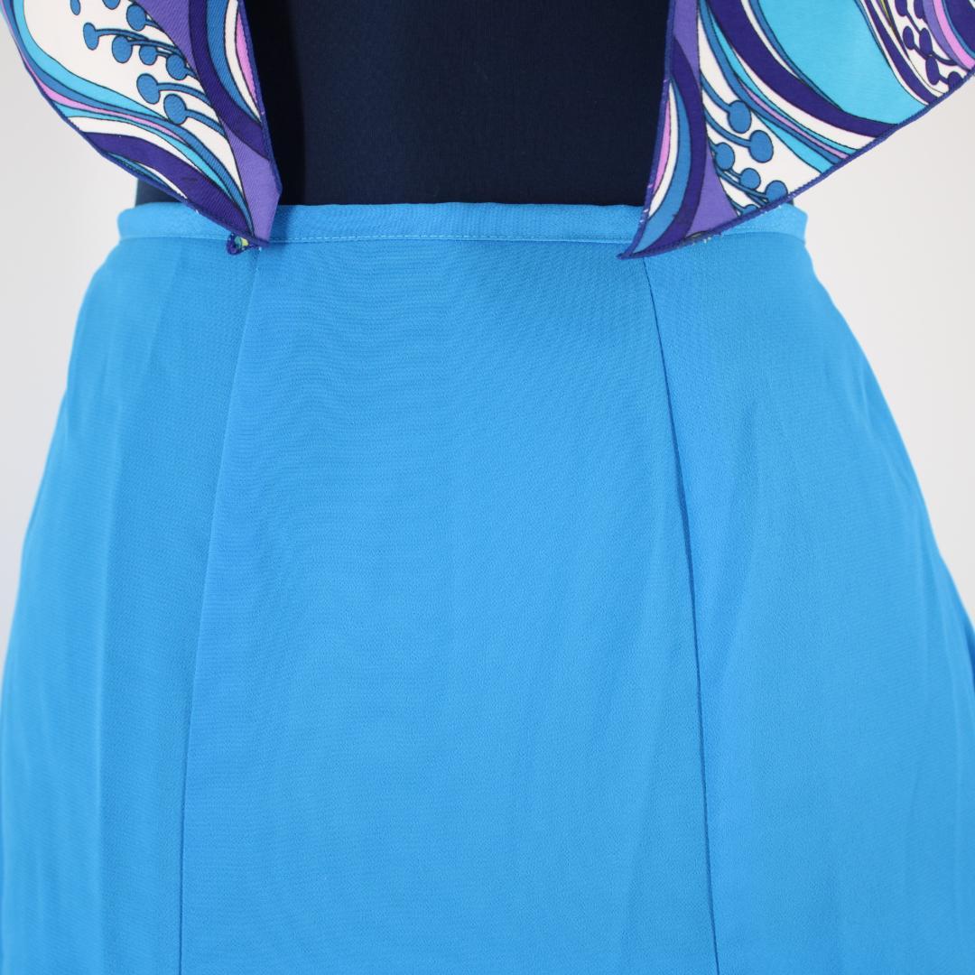 【美品 フラメンコ衣装】ブルー MAKIS COSTUMES ファルダ スカート 美品 フラメンコ衣装】ブルー MAKIS COSTUMES ファルダ スカート