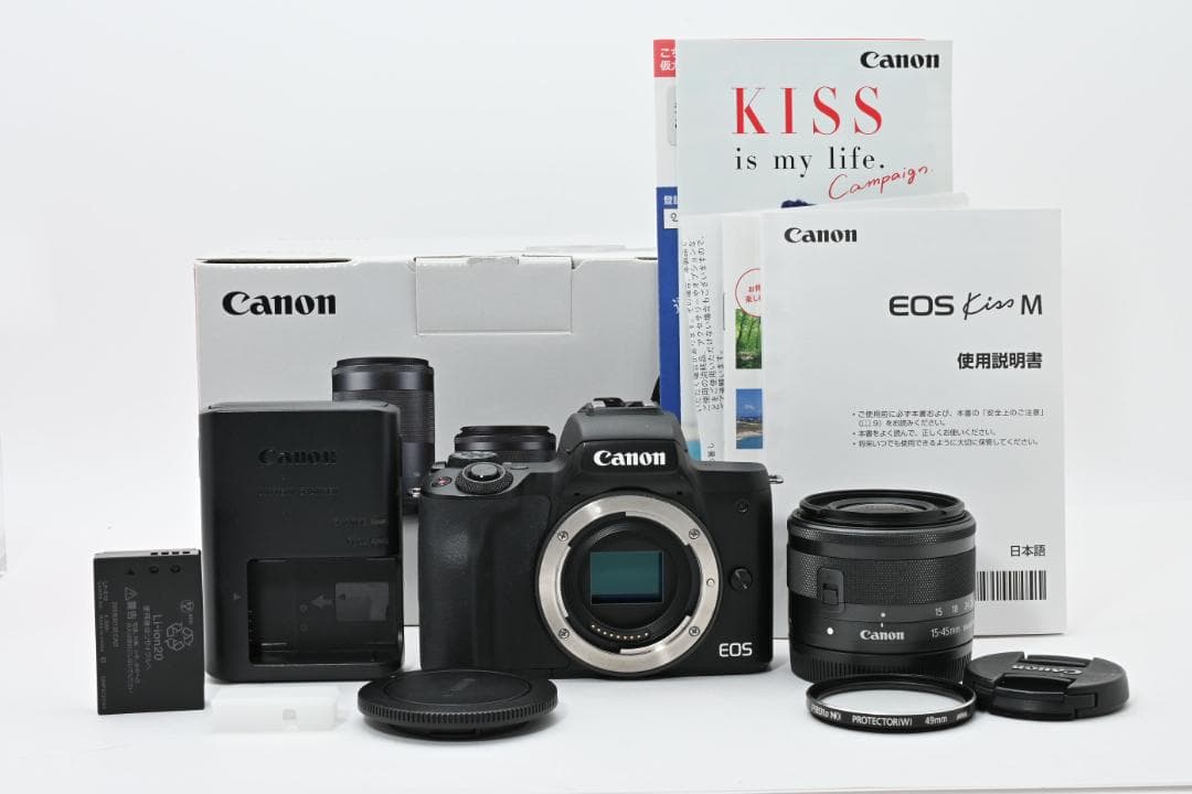 キヤノン CANON EOS KISS M EF-M 15-45mm目立った傷や汚れなし