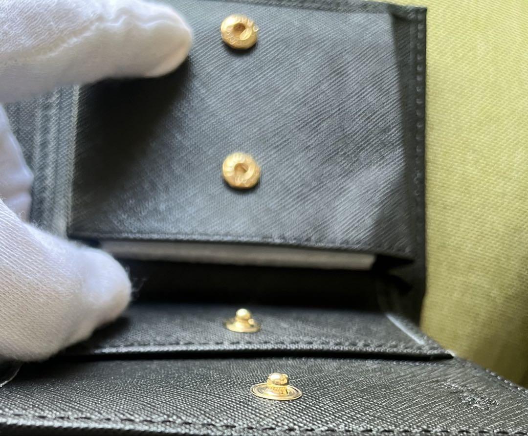 PRADA 二つ折り財布 ブラック レザー