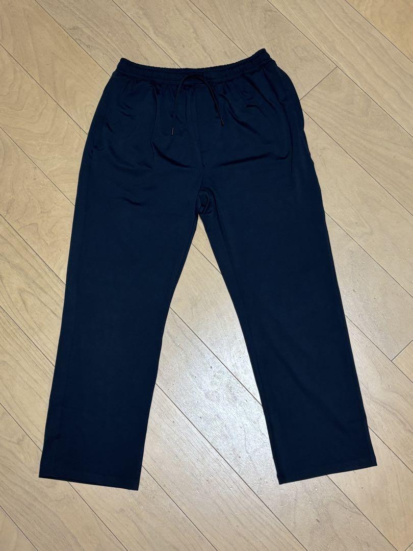 【未使用】アンダーアーマー メンズ 黒 ロングパンツ XLサイズ