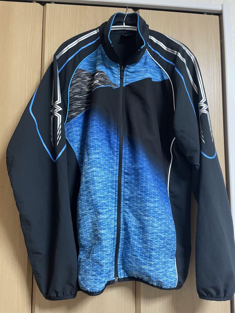 美品Mizuno KONAMI SPORTS CLUB XL スポーツウェア 美品 ミズノ ウェアXLサイズ⊂((・x・))⊃新 発売