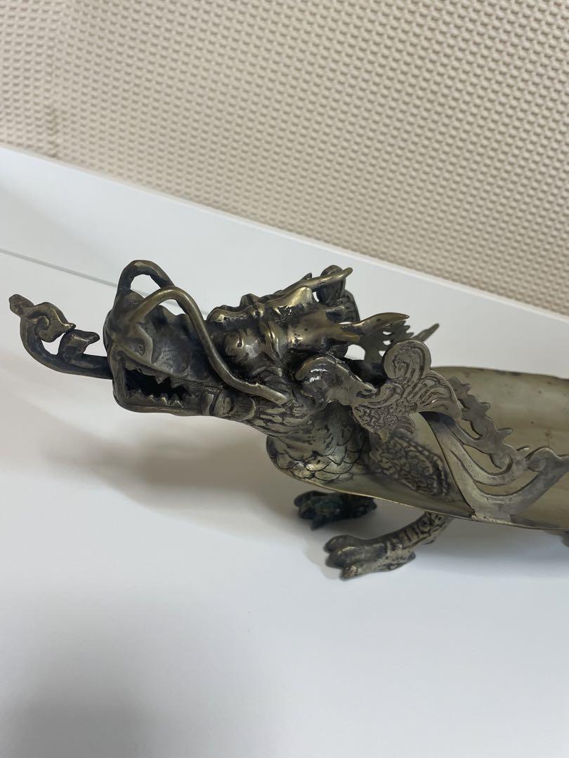 大きな龍のトレー　ドラゴン　真鍮　辰　龍の置物　龍　置物　アンティーク