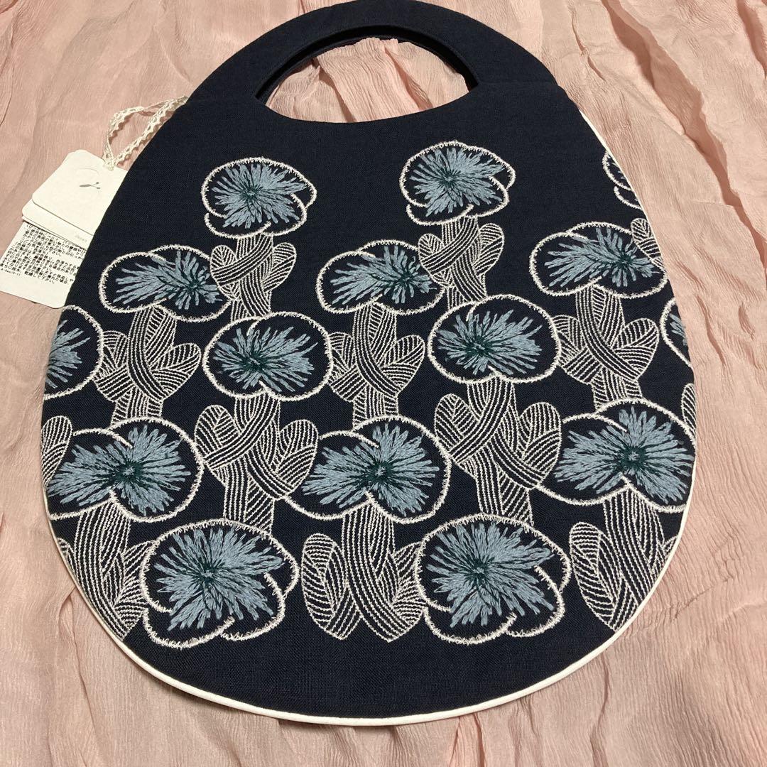 ラ*ウ様 (新品)ミナペルホネンエッグバッグ