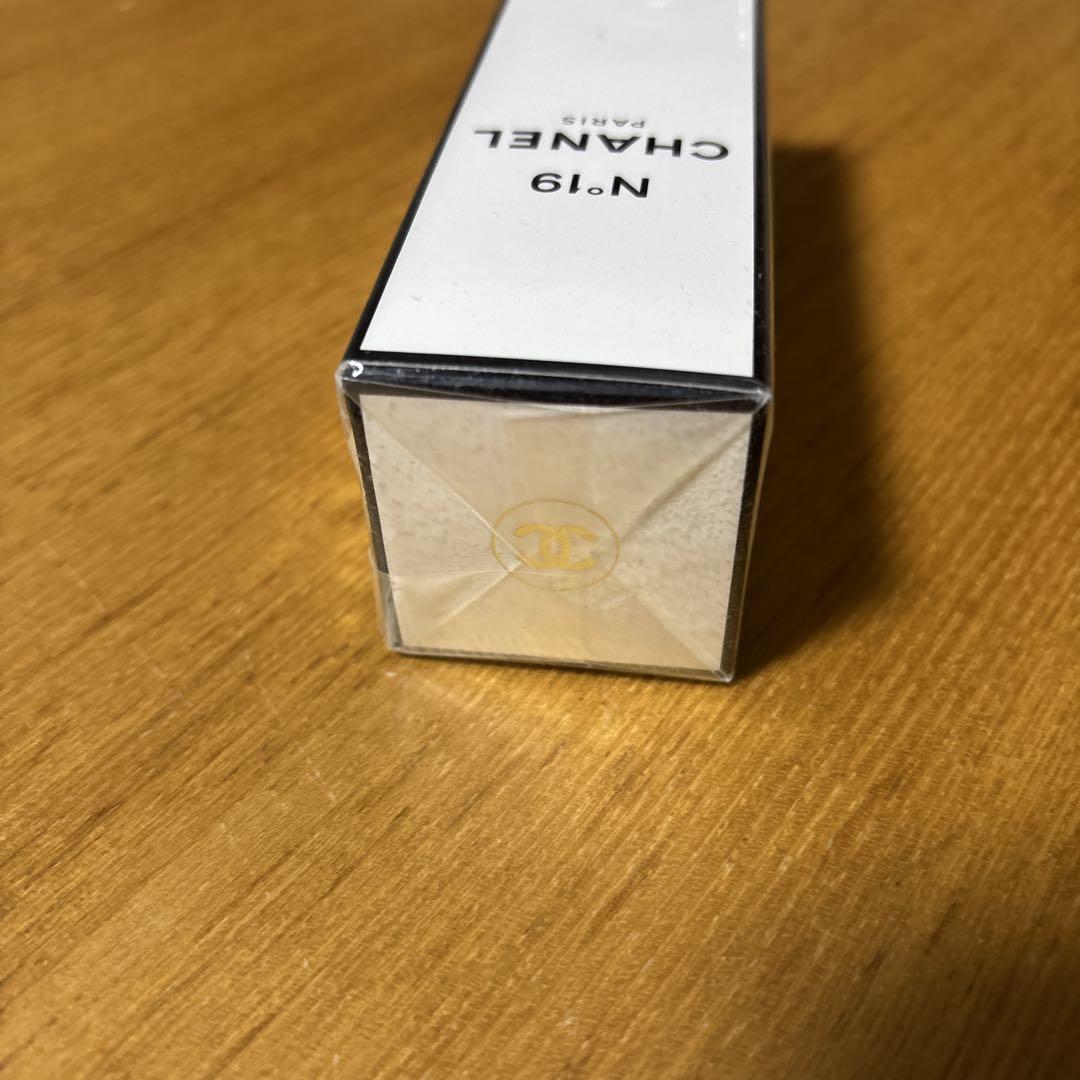 【新品未開封】CHANEL No.19 シャネル オードトワレ 香水 50ml