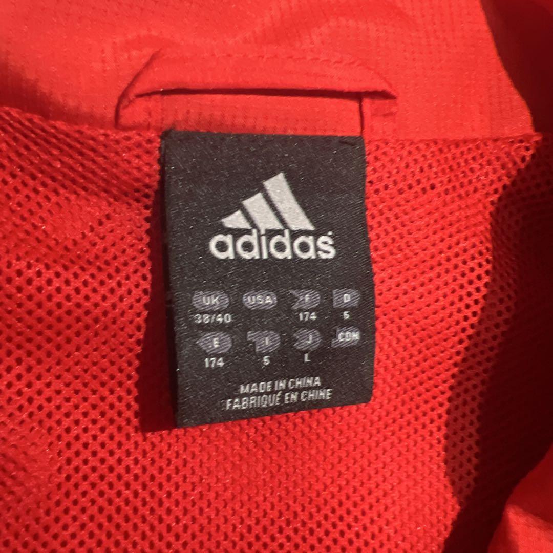 リヴァプール　adidas　トレーニングウェア