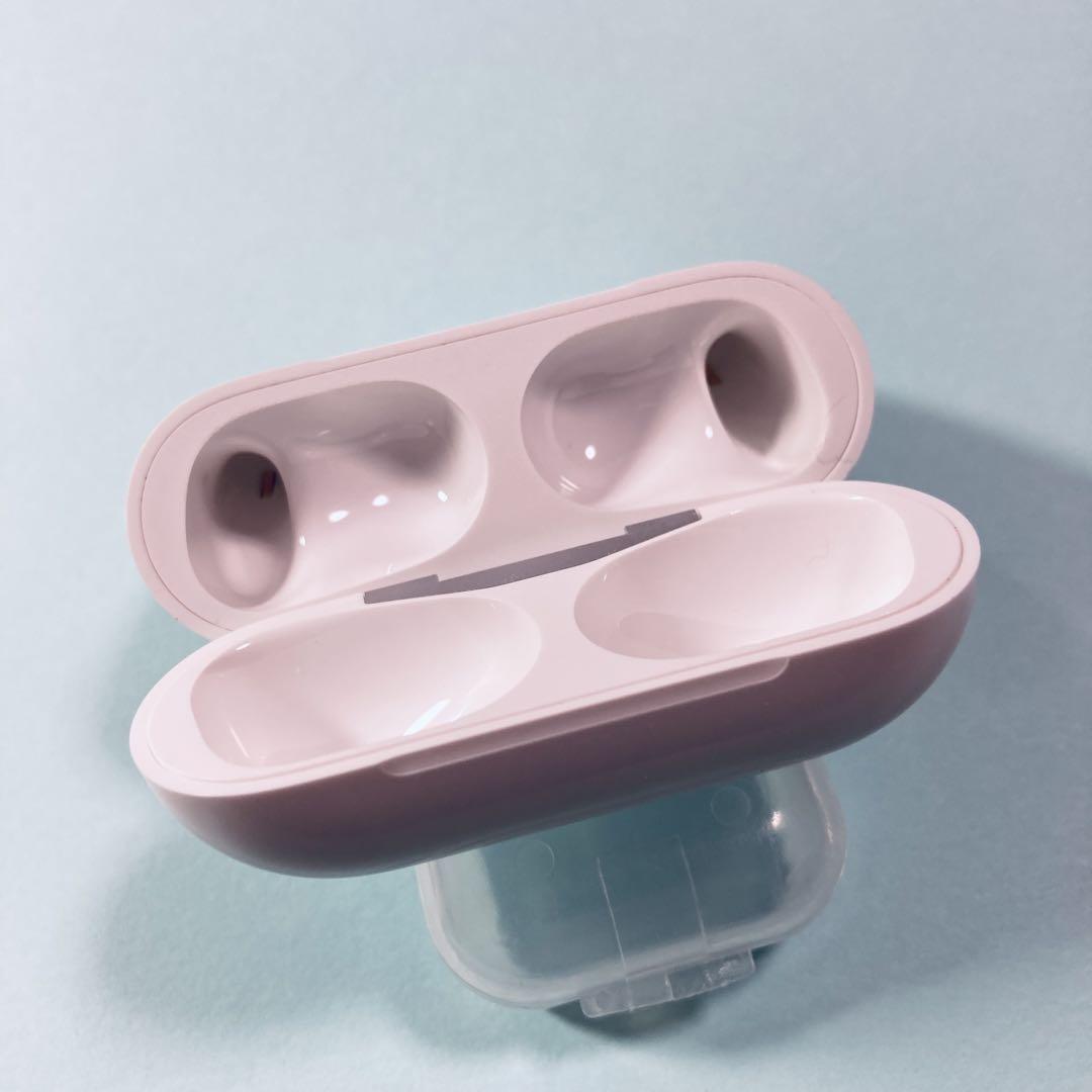 エアーポッズ　プロ　充電ケース　本体　充電器　充電機　第1世代　A2190 AirPods Pro第1世代 充電ケース ケース 本体 充電器 A2190