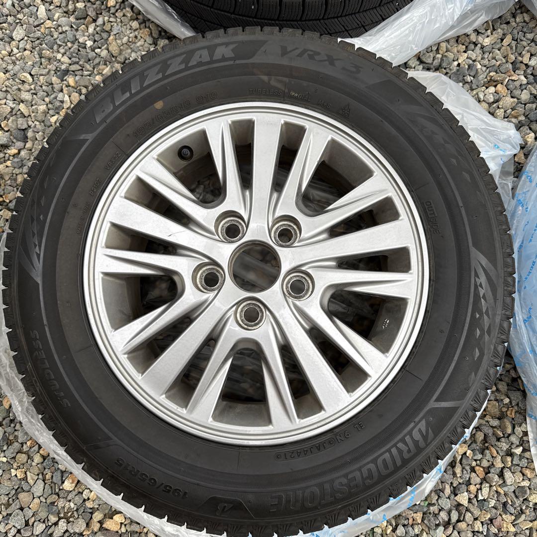 トヨタ純正　80系　15インチ 4本セット　195/65R15