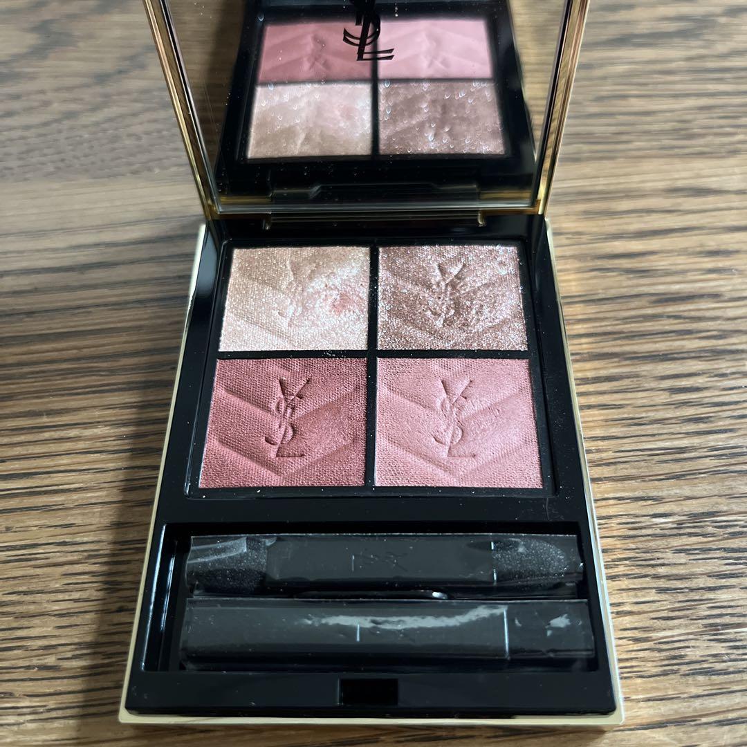 Yves Saint Laurent クチュールミニクラッチ500