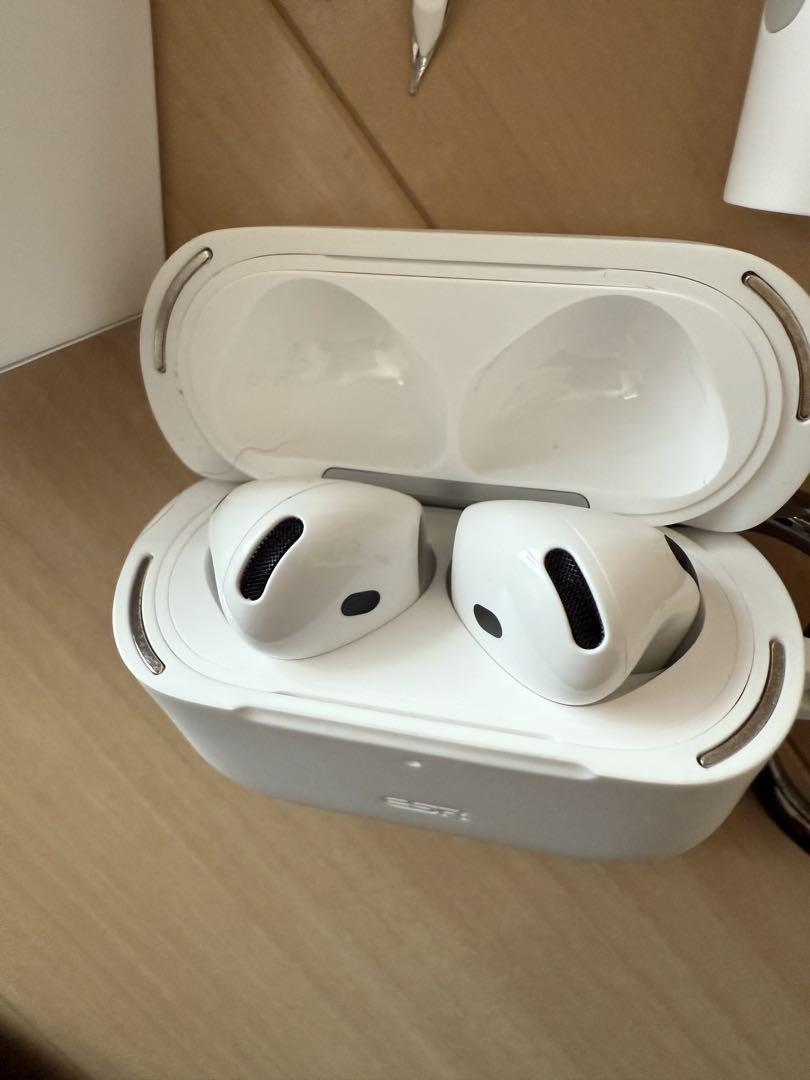 Apple AirPods 4 (ANC) 本体&ケース&クリーナーセット Apple AirPods 4 (ANC) 本体&ケース&クリーナーセット