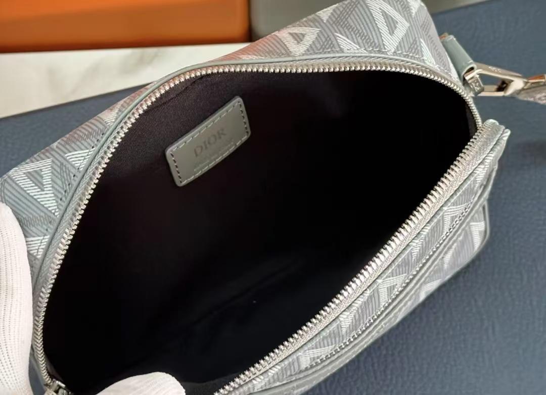 美品❤Dior ショルダーバッグ メッセンジャーポーチ