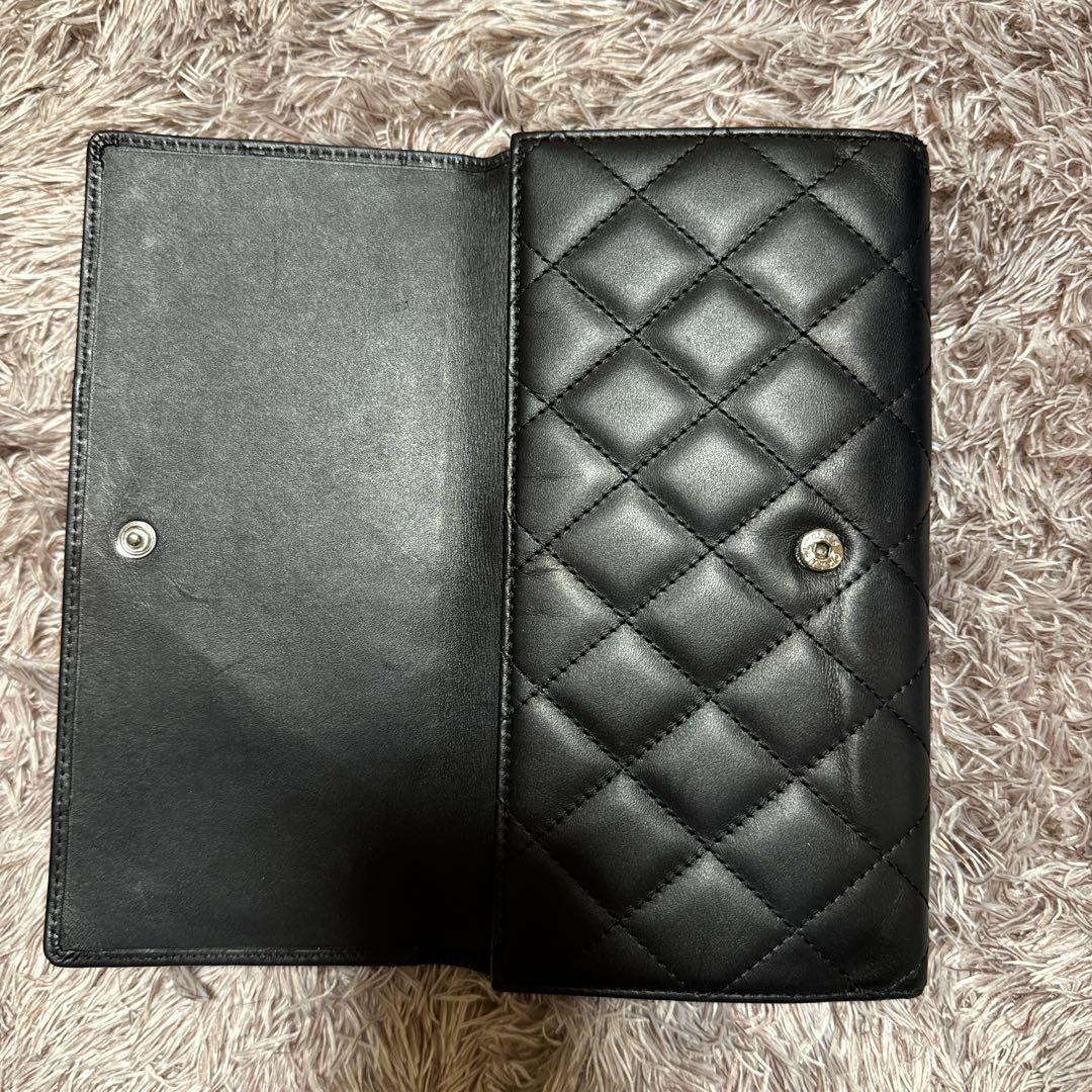 CHANEL キルティング 二つ折り財布 黒