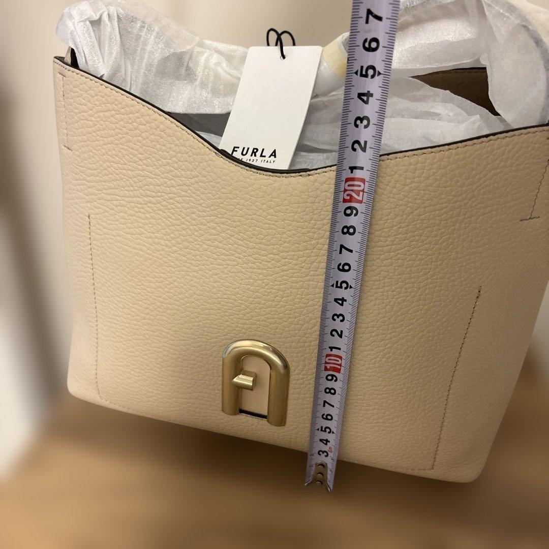 Furla Primula フルラ プリムラ ハンドバッグ レザー ホーボー Furla Primula フルラ プリムラ ハンドバッグ レザー ホーボー