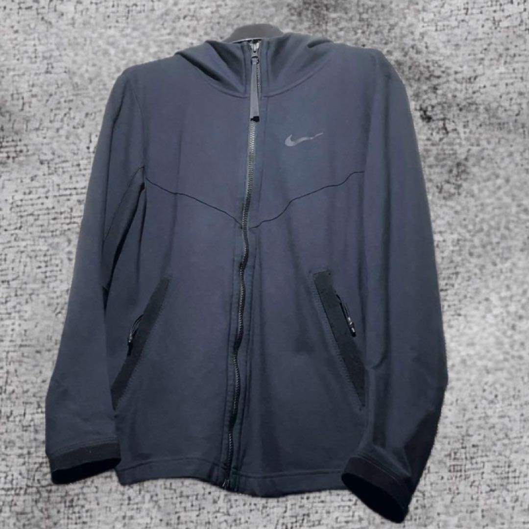 テックフリース　NIKE S