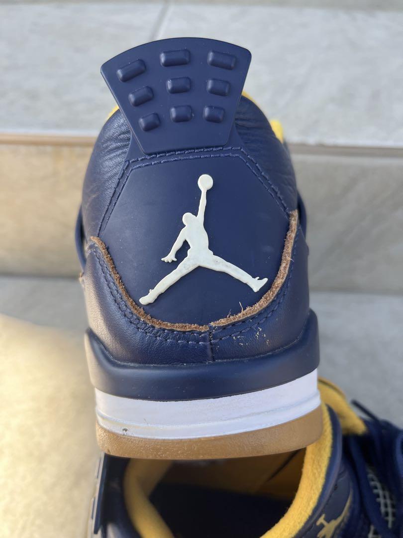 Air Jordan 4 ネイビー/イエロー