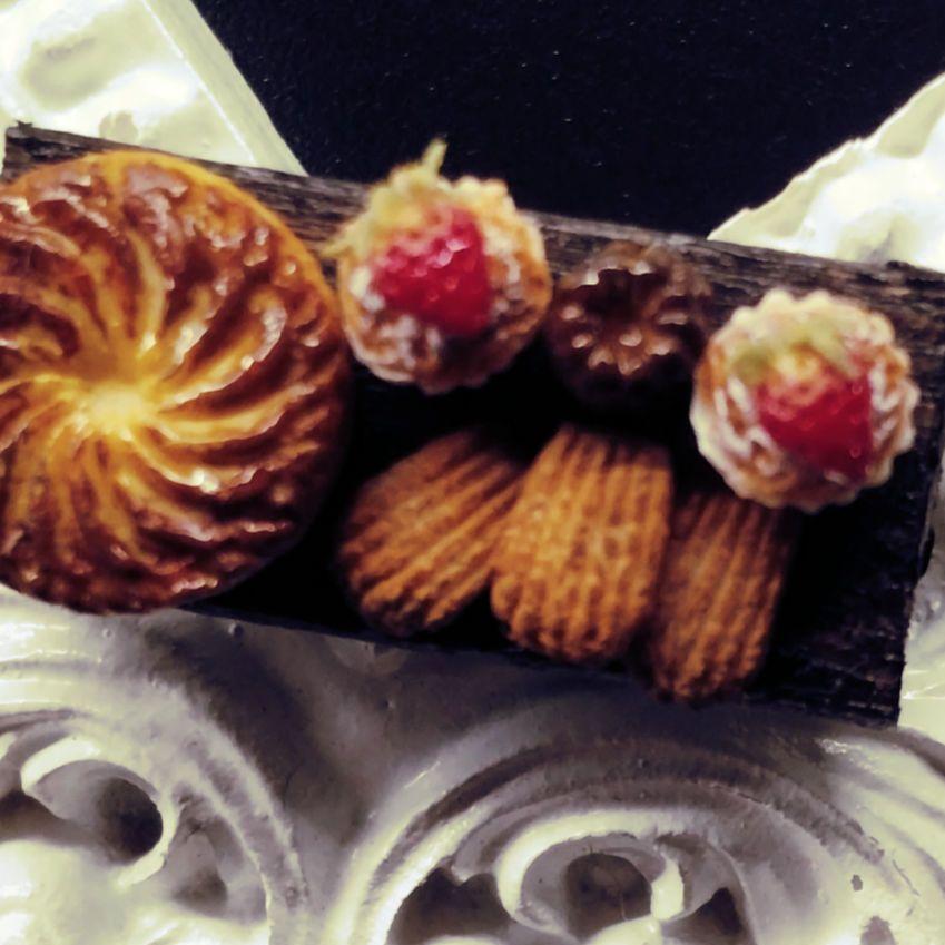 SALE/55%OFF】 rois⑉ des ⑉Galette set ミニチュアスイーツ 極小 最高の品質の 彩様専用ページ(ミニチュアフード) その他