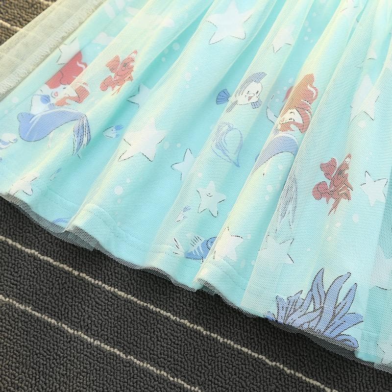 ポップなイラストと配色がかわいい アリエル イラスト付きワンピース 女子 100 メルカリ ポップなイラストと配色がかわいい アリエル イラスト付きワンピース 女子 100 メルカリ