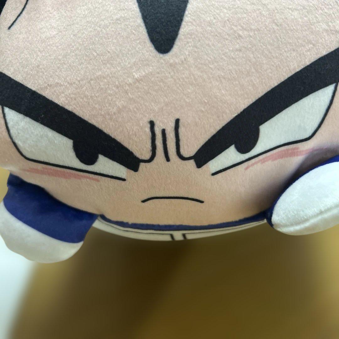 ドラゴンボールZ ダイカットごろ寝枕　ベジータ