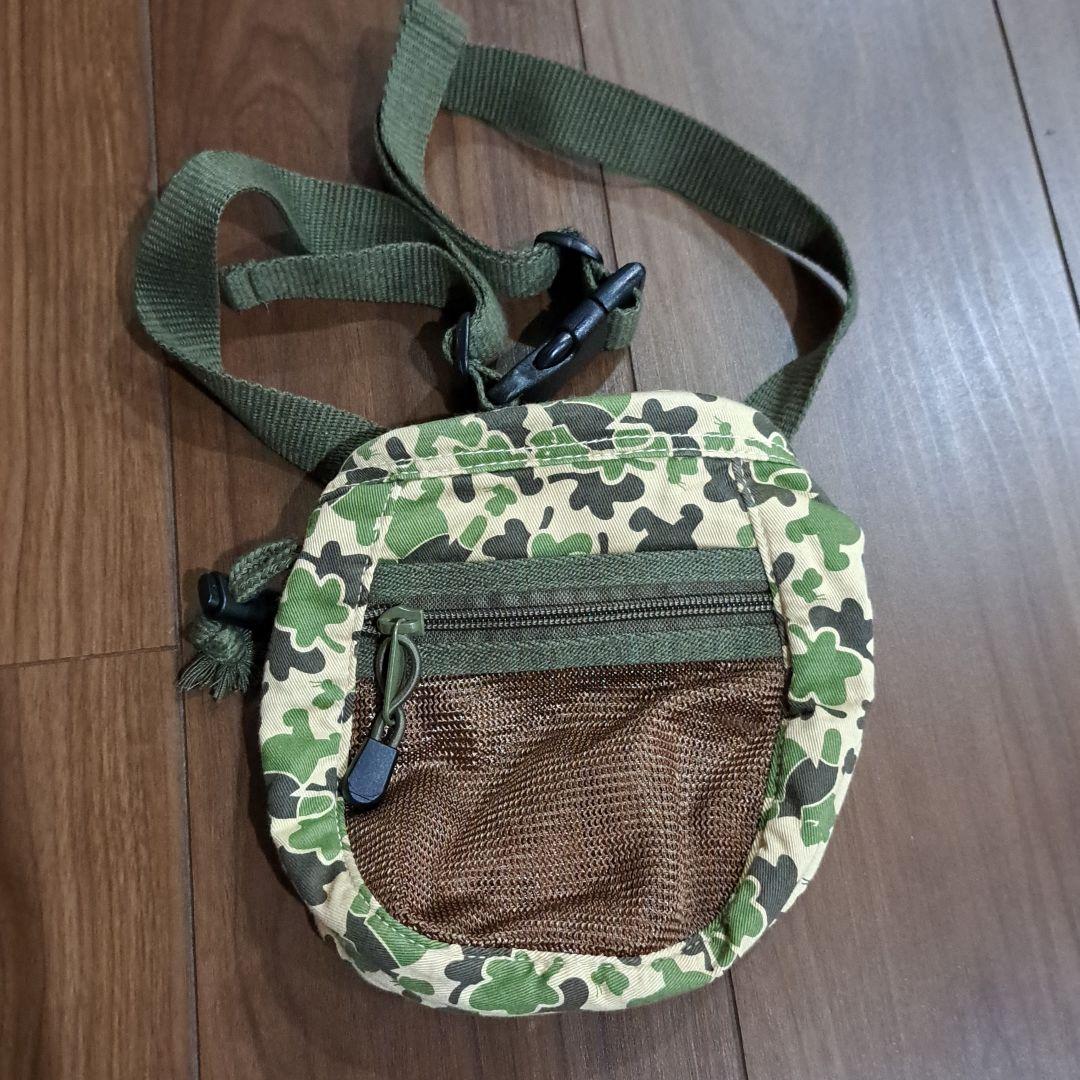 414円 新作商品 くまのプーさん迷彩柄ショルダーバッグ