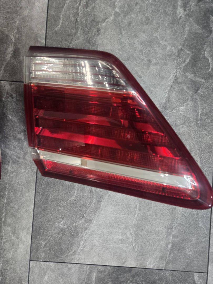 GRS202 トヨタ　クラウン　テールランプ