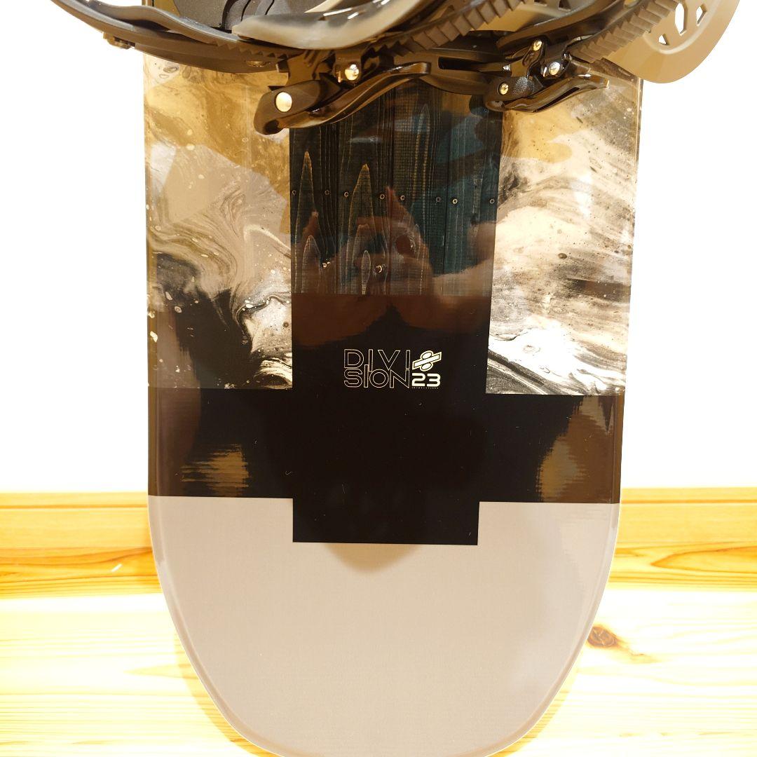 ほぼ新品スノーボード板ビンディングセットDIVISON＋FLUX　PR