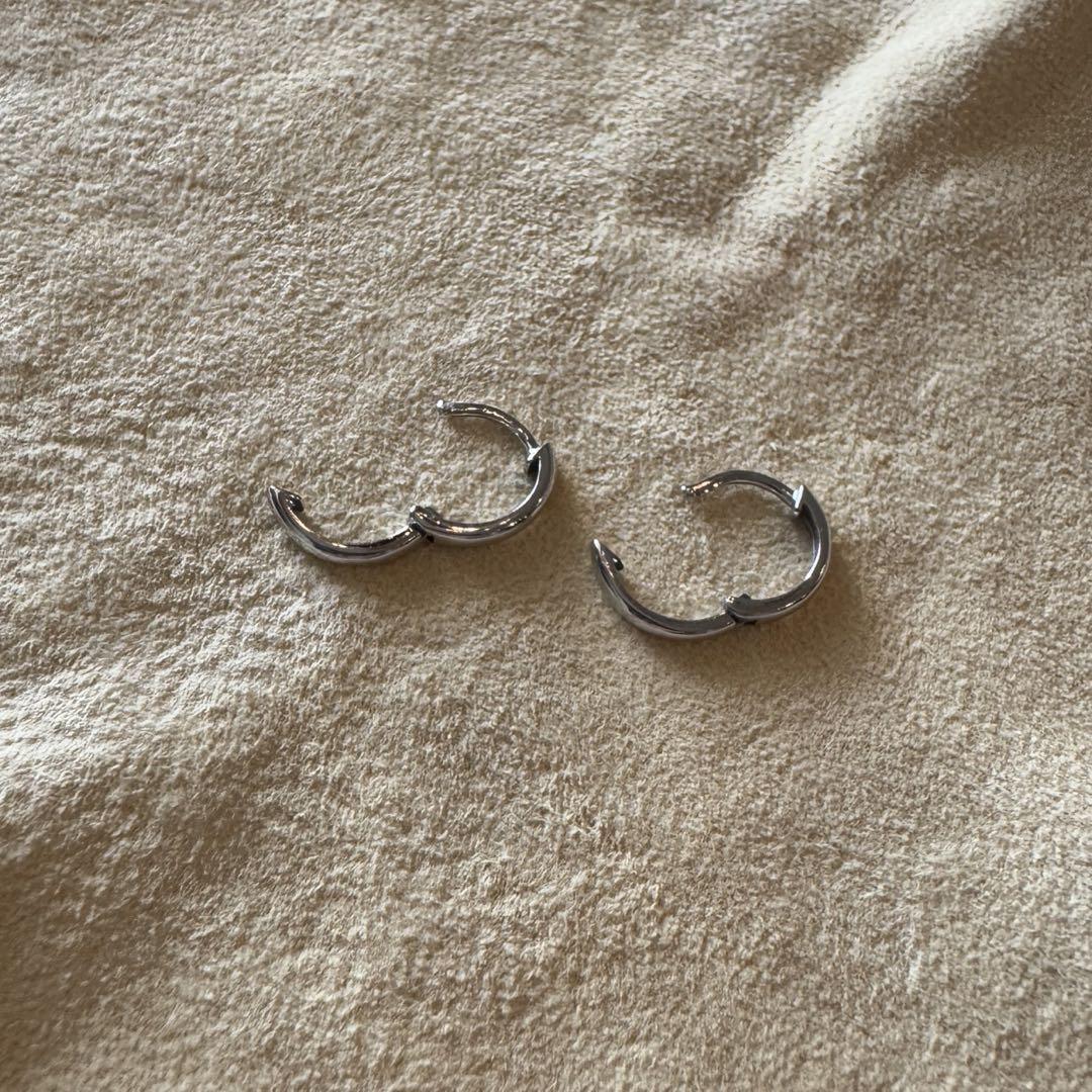 Carat Pt プラチナ10mm ラウンドピアス
