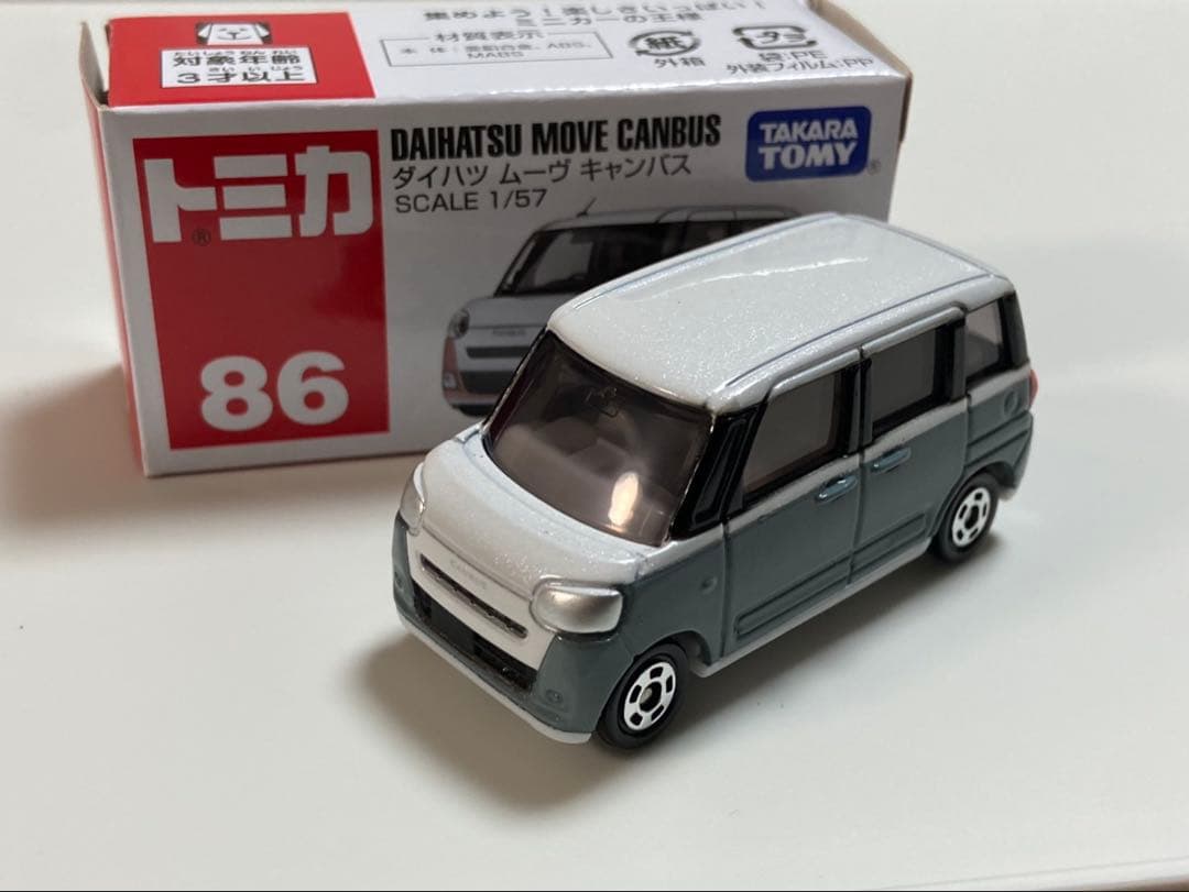 トミカ ダイハツ ムーヴキャンバス 塗装品 レイクブルー XK6