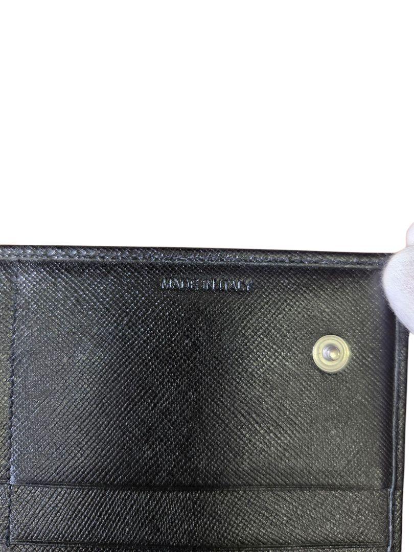 PRADA　プラダ　長財布　サフィアーノレザー　大きめ長財布