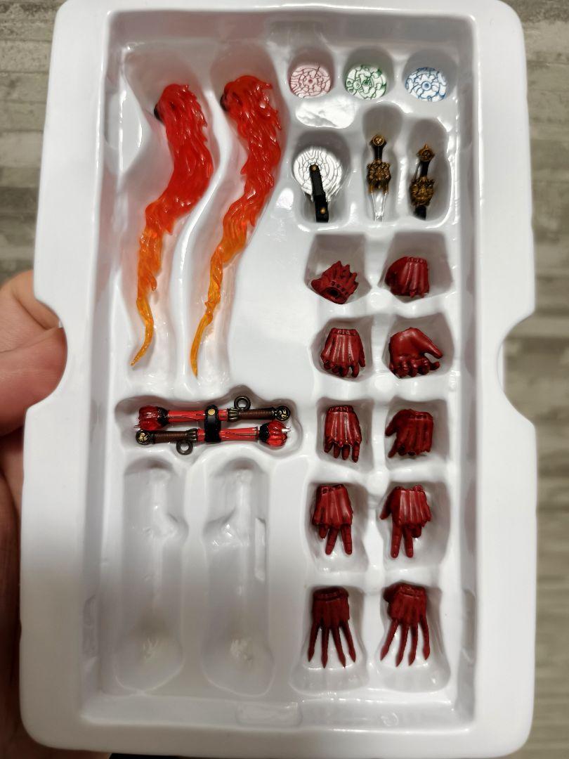 S.H.Figuarts真骨彫製法仮面ライダー響鬼紅