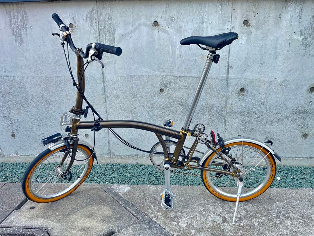 ブラックラッカー