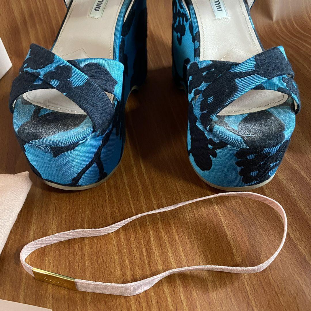 ☆安心の定価販売☆】 箱付き miumiu ミュウミュウ 夏アイテム 人気沸騰ブラドン ミュウミュウ サンダル ハイヒール サンダル