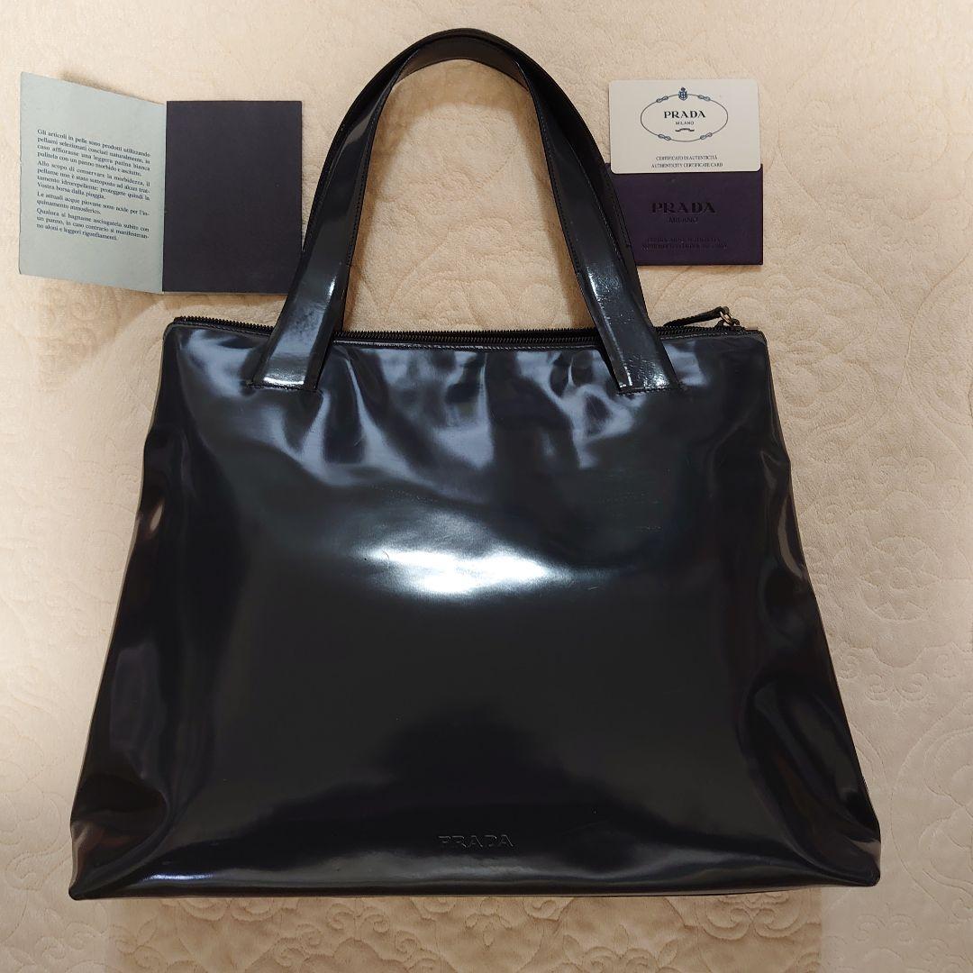 通販でクリスマス
トートバッグ PRADA エナメルレザー ダークグレー ロゴ型押し トートバッグ 通販でクリスマス
トートバッグ PRADA エナメルレザー ダークグレー ロゴ型押し トートバッグ